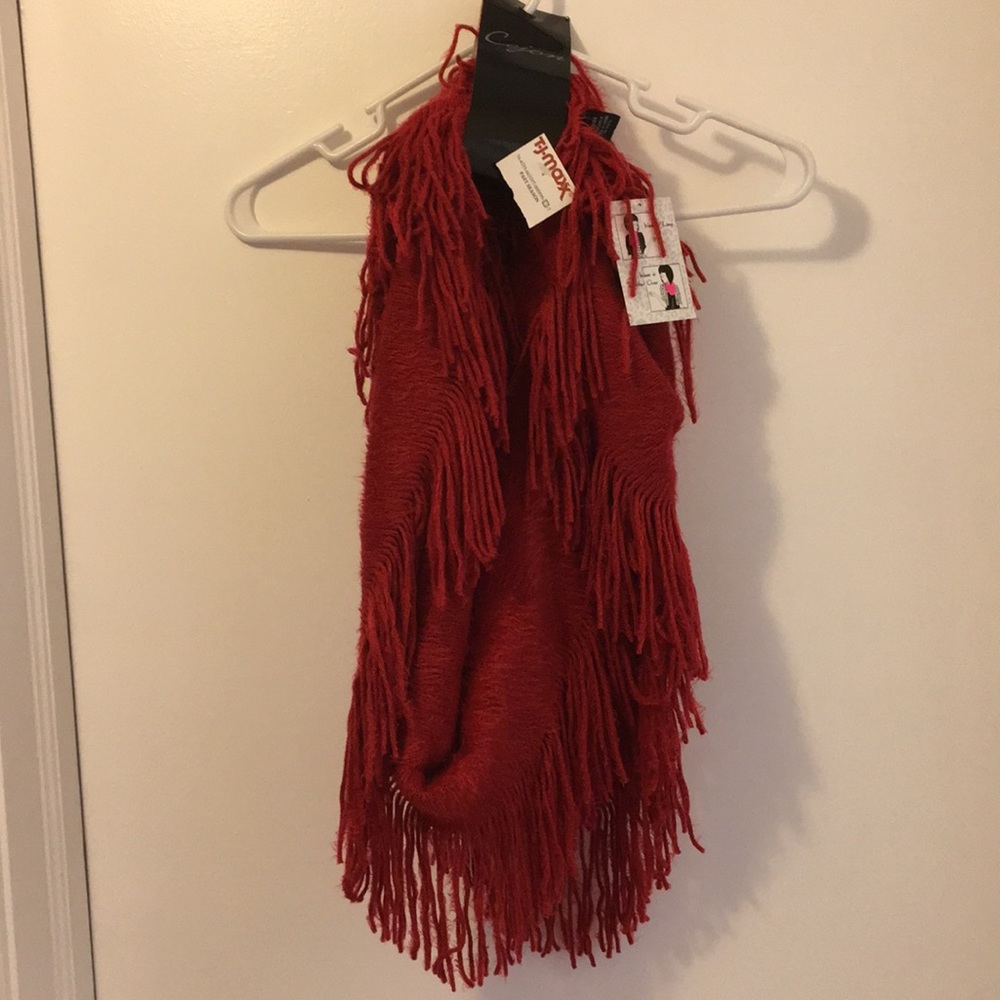 NWT Cejon fringe scarf
